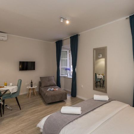 Apartments Urbis Dubrovnik Bagian luar foto