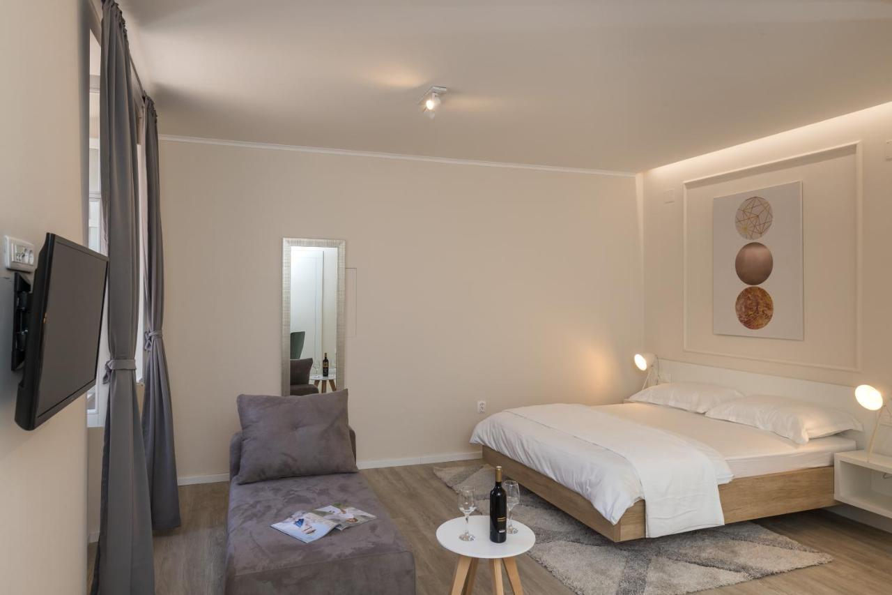 Apartments Urbis Dubrovnik Bagian luar foto
