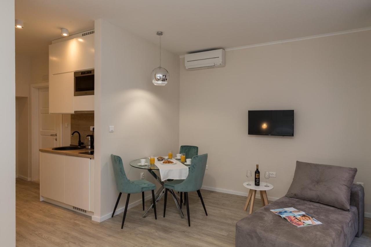 Apartments Urbis Dubrovnik Bagian luar foto